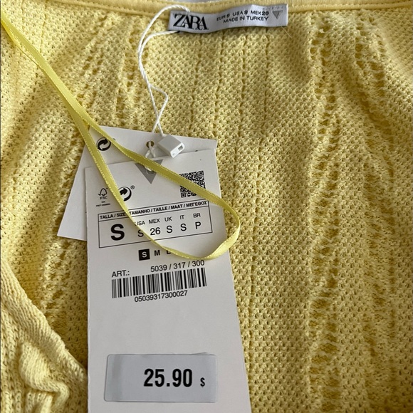 Zara sweater vest, size small - Picture 2 of 2